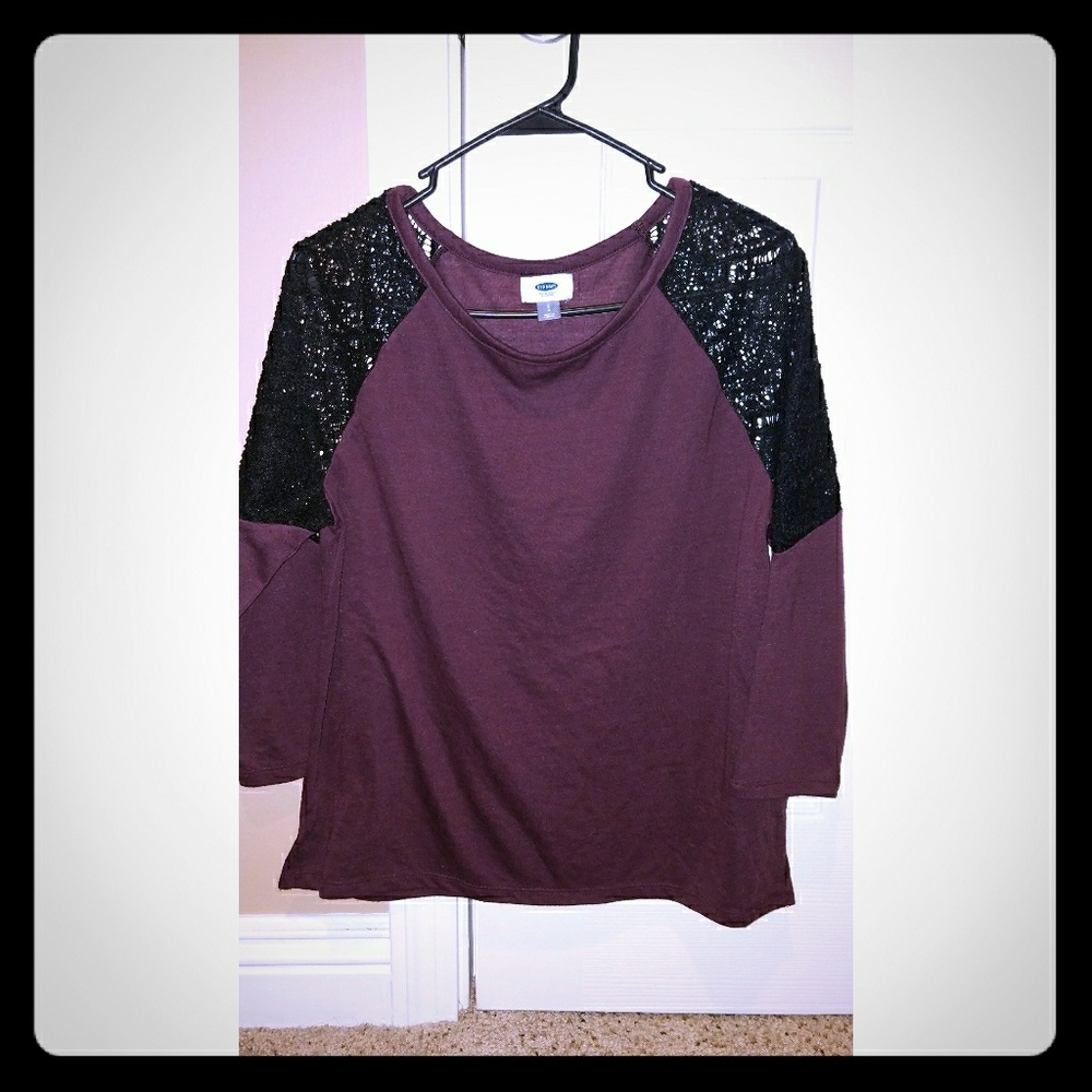 Old Navy top ❤